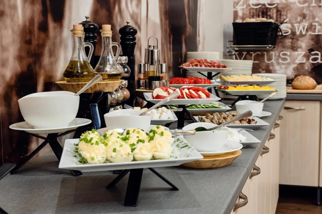 Citi Hotel'S Warszawa-Falenty Raszyn Bed & Breakfast